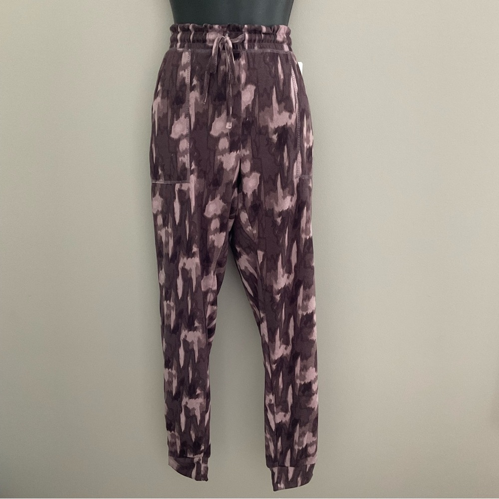 Danskin purple sweatpants